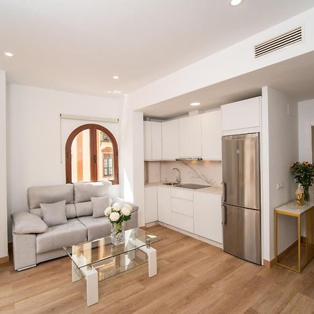 Gravina Corner House Apartment เซบีญา ภายนอก รูปภาพ