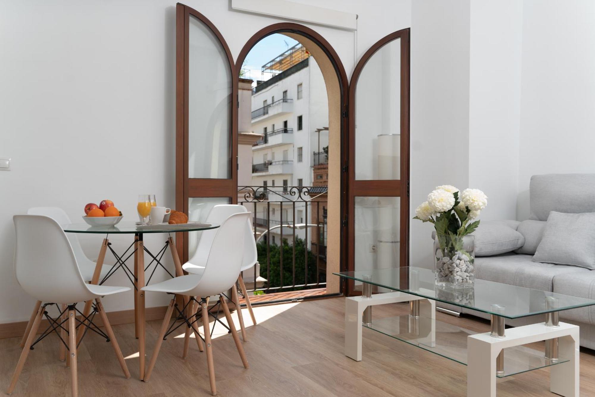 Gravina Corner House Apartment เซบีญา ภายนอก รูปภาพ